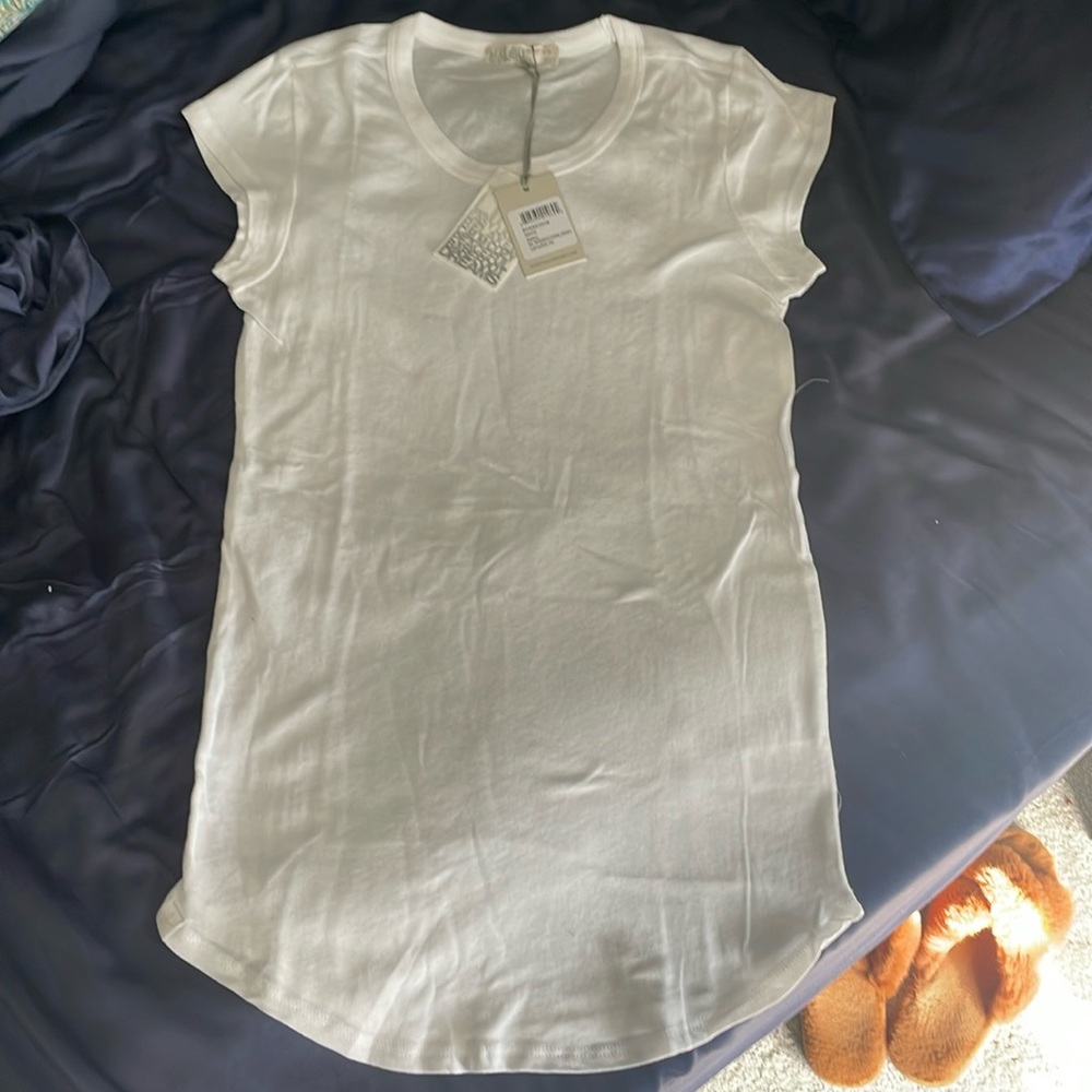 NWT Barefoot Dreams MC Loose Jersey Cap Sleeve Tee